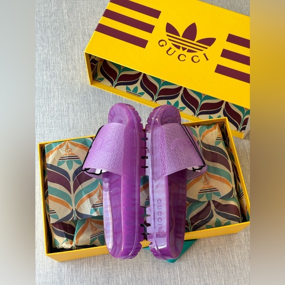NEW Gucci X ADIDAS WOMEN'S RUBBER SLIDE SANDAL IN purple. Size 39 - Picture 4 of 7